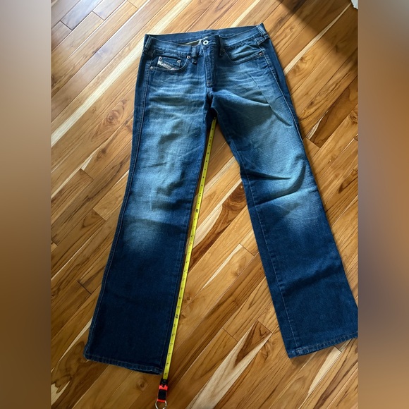 Woman’s Diesel jeans - Picture 6 of 7
